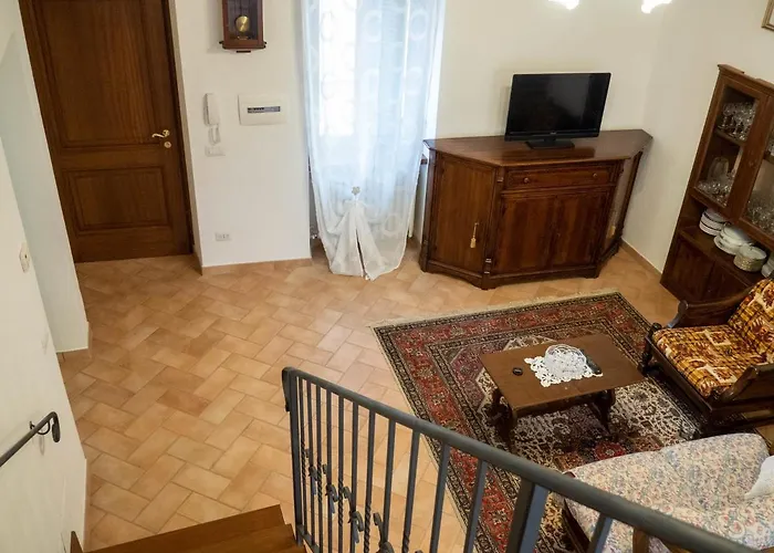 Domus Flora Guest House